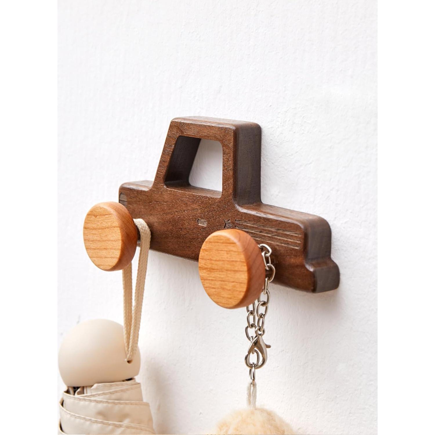 Ganchos de abrigo Vinoil en forma de coche de madera - 4 unidades