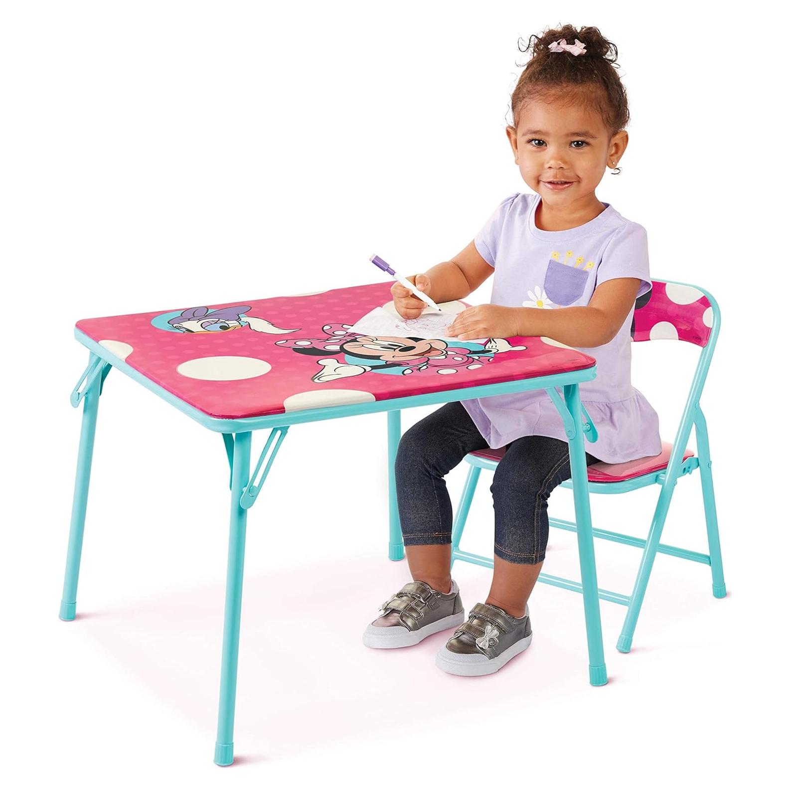 Conjunto de Mesa de Actividades Minnie Mouse Jakks Pacific