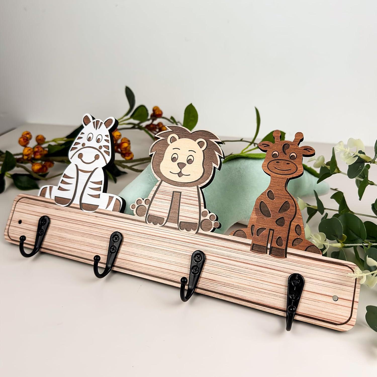 Perchero de pared para niños Midrean - 34.8 cm, 4 ganchos coloridos