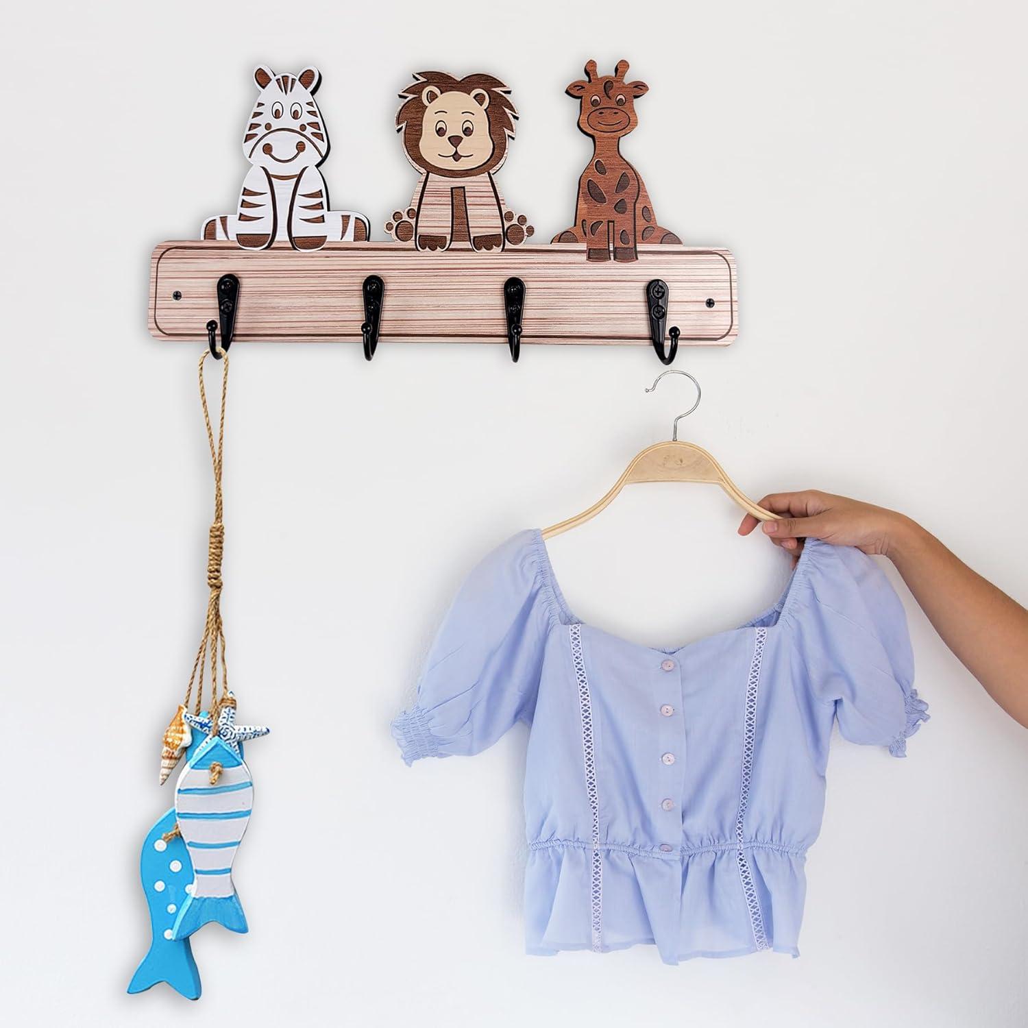 Perchero de pared para niños Midrean - 34.8 cm, 4 ganchos coloridos