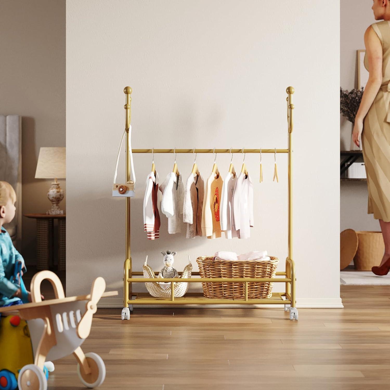 Soporte para Disfraces de Niños Bestier, Altura Ajustable, Dorado