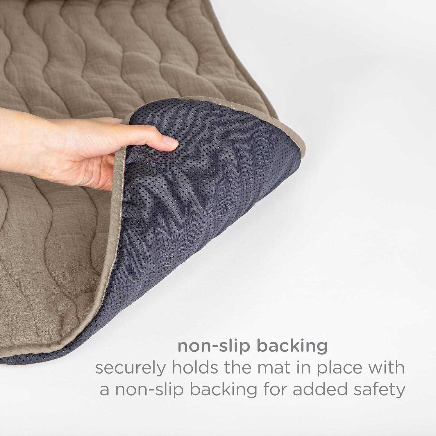 Alfombra de Piso Ubbi Baby 1.45m x 1.07m Acolchada Taupe