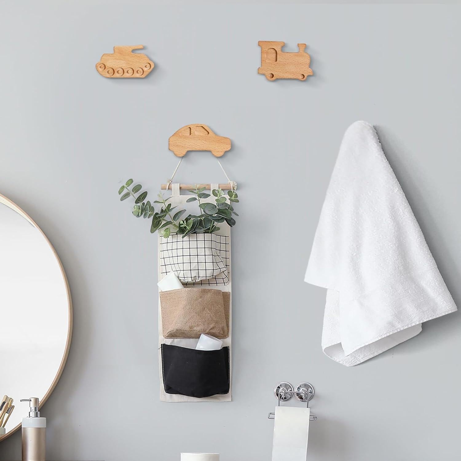 8 Ganchos de Abrigo de Madera para Niños Beeveer - Diseño Coche