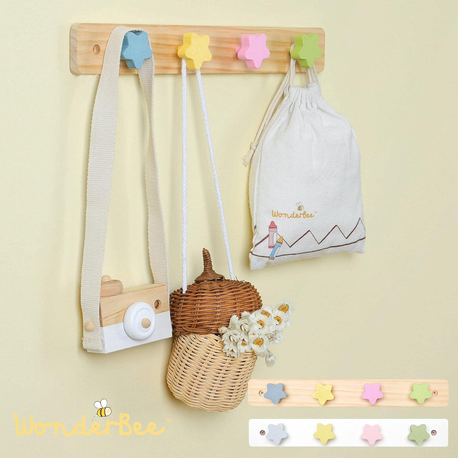 Perchero de Pared WonderBee para Niños | 4 Ganchos Estrella | Pino Natural