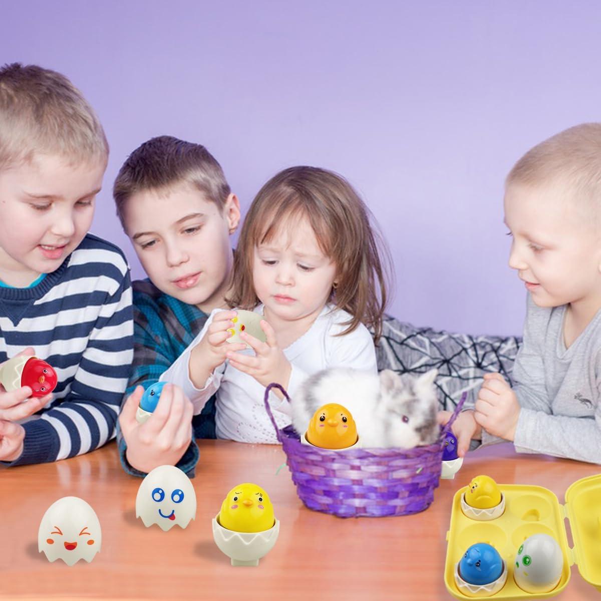 Huevos Navideños Pinkiwine Escondite y Squeak - Juguetes Montessori