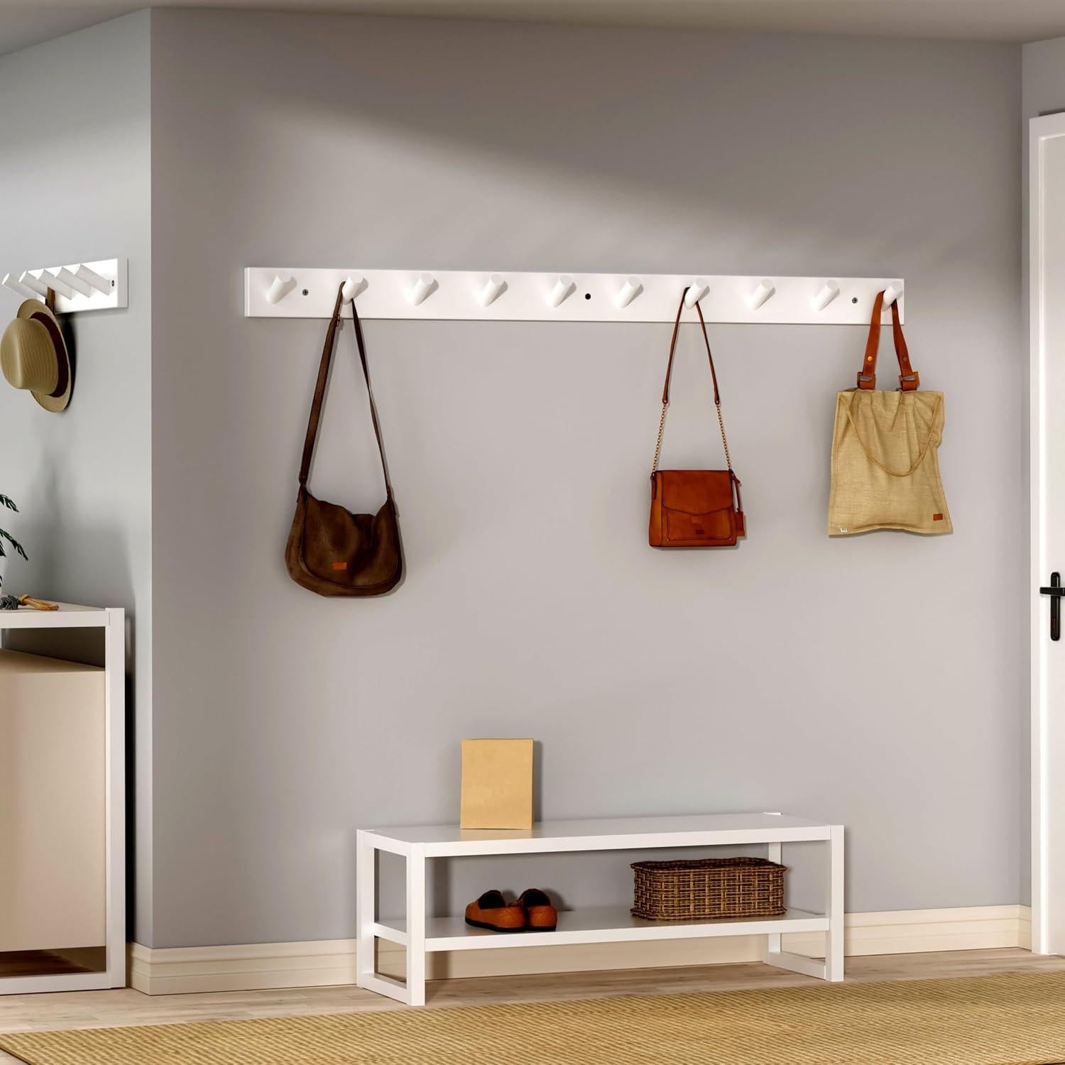 Perchero de Madera SKOLOO Blanco Montado en Pared 10 Ganchos