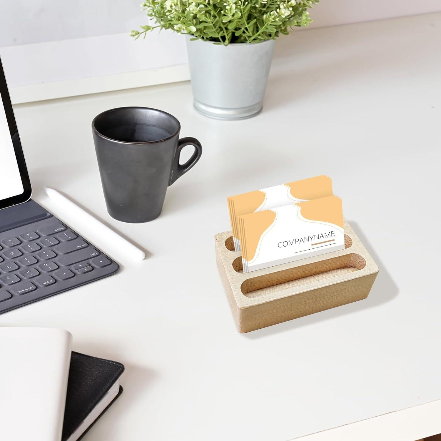 Soporte de Madera Montessori Adena para Tarjetas de 9 cm