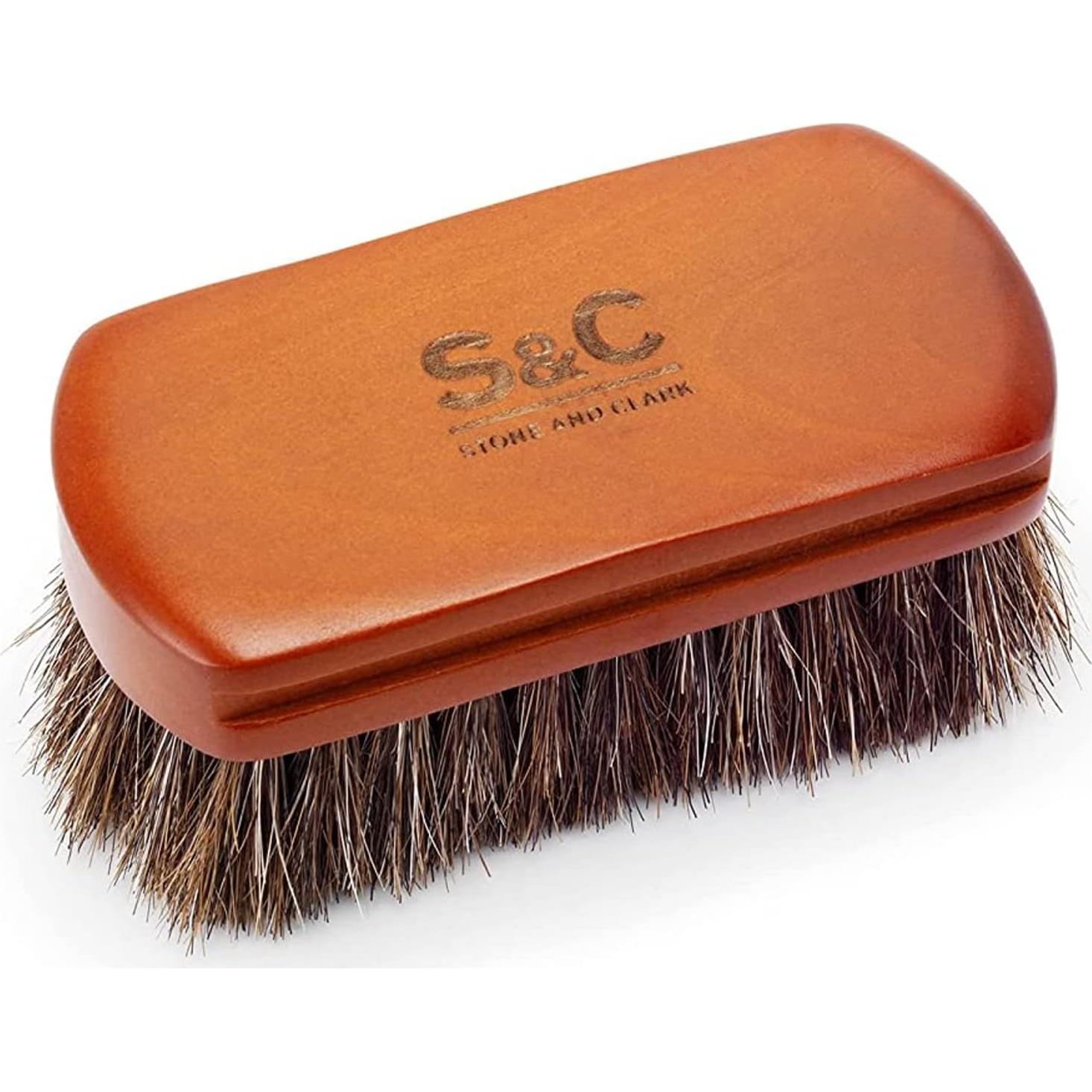 Kit de Cuidado de Cuero Stone and Clark - 13 Piezas y Cepillo Mini