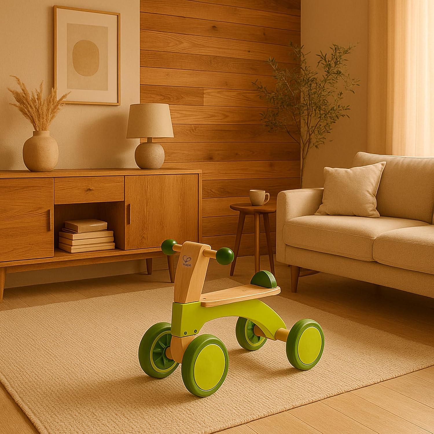 Bicicleta de empuje de madera Hape E0101 verde para niños