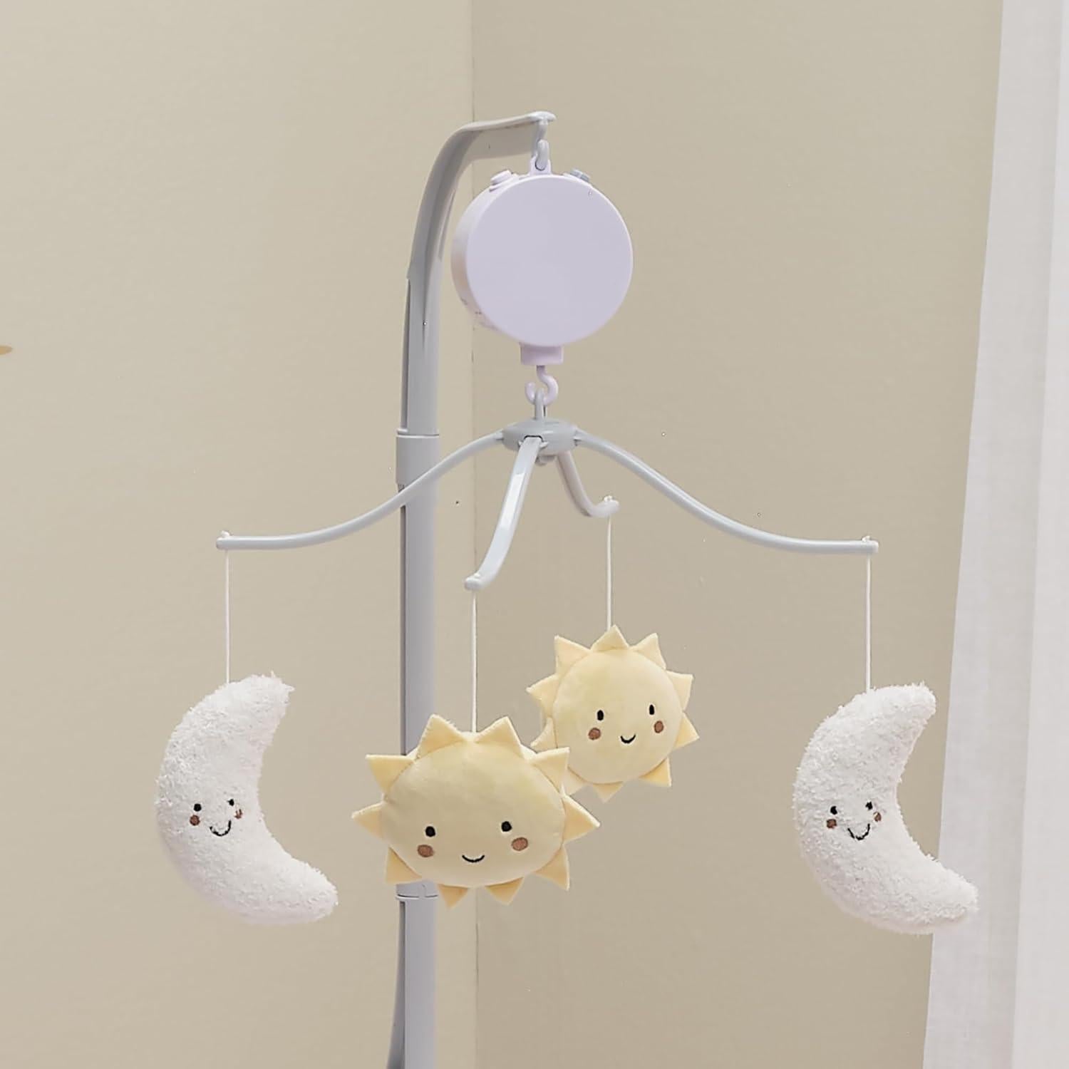 Móvil Musical Celestial Lambs & Ivy 68.58x25.4cm