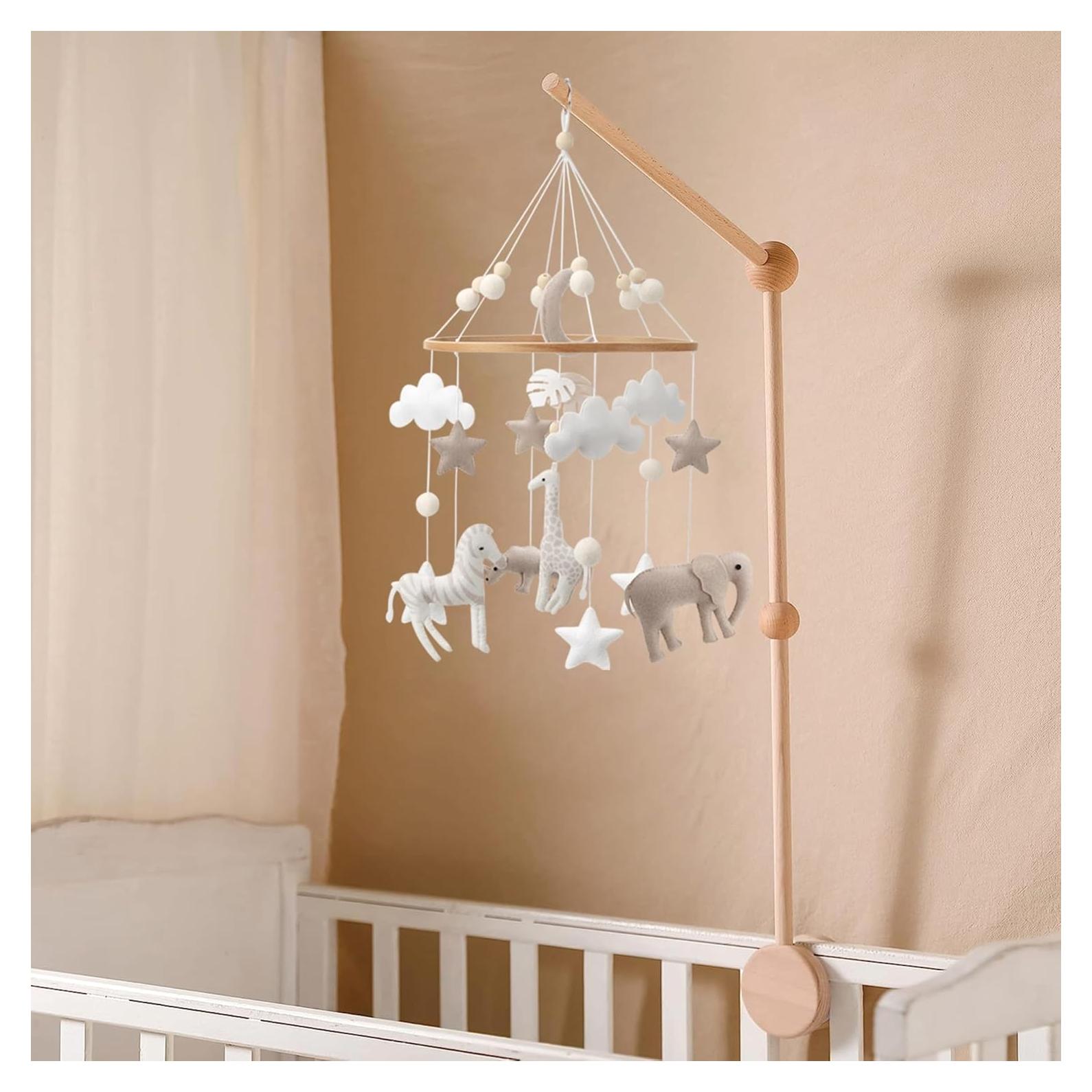 Móvil de Cuna Hecho a Mano Flora & Ivy Safari Neutro