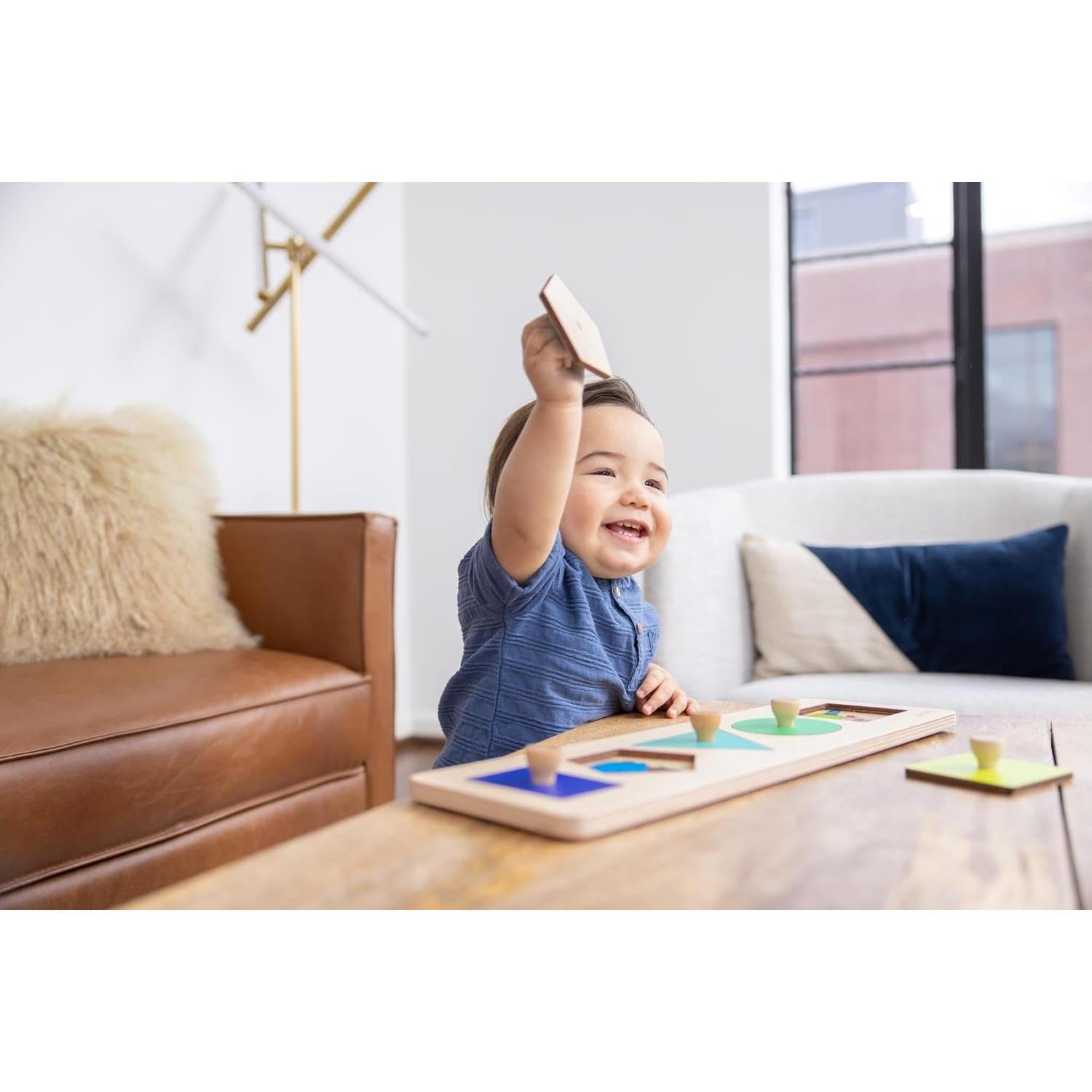 Rompecabezas de Formas de Madera Lovevery 16 Meses+