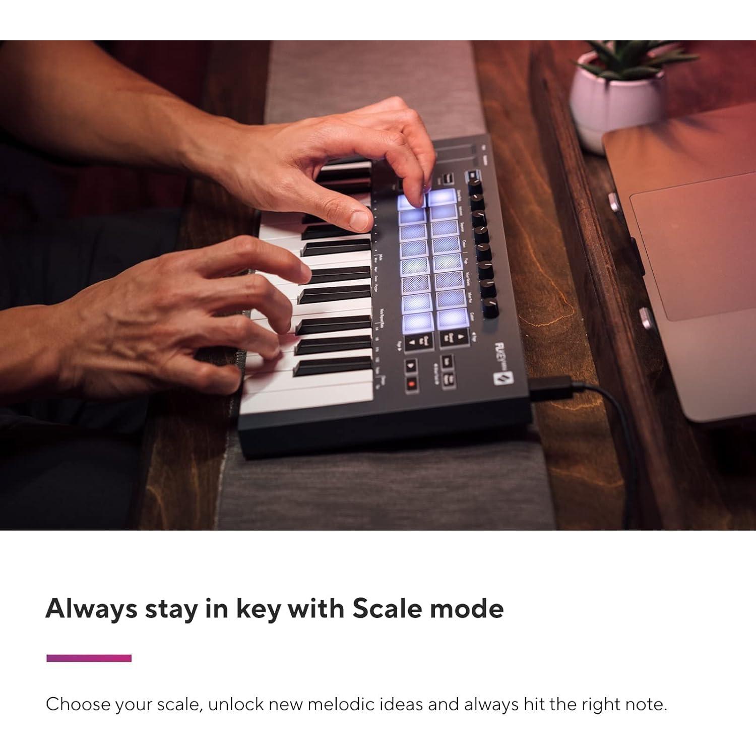 Controlador MIDI Novation FLkey Mini 25 Teclas para FL Studio