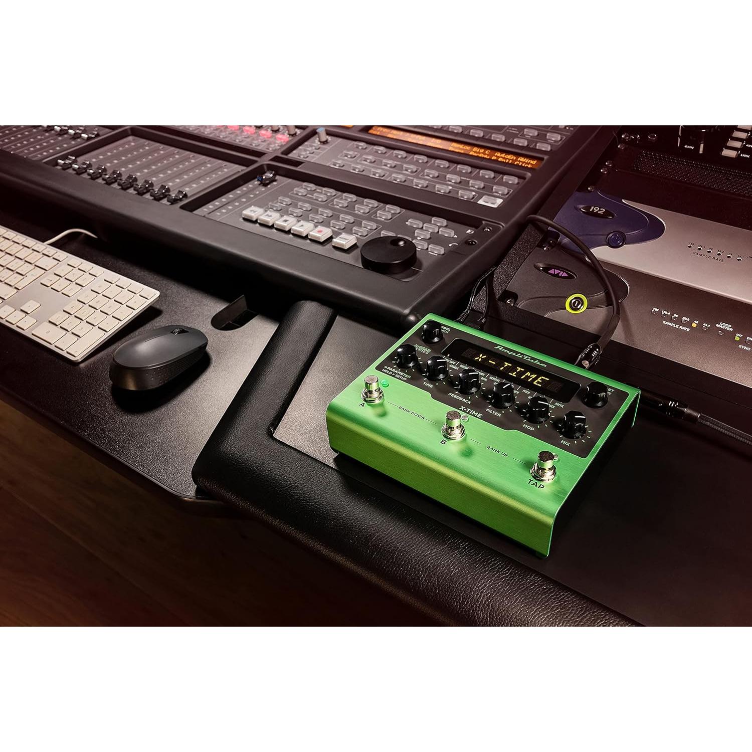 Pedal de Delay AmpliTube X-TIME 16 Efectos 9V Verde