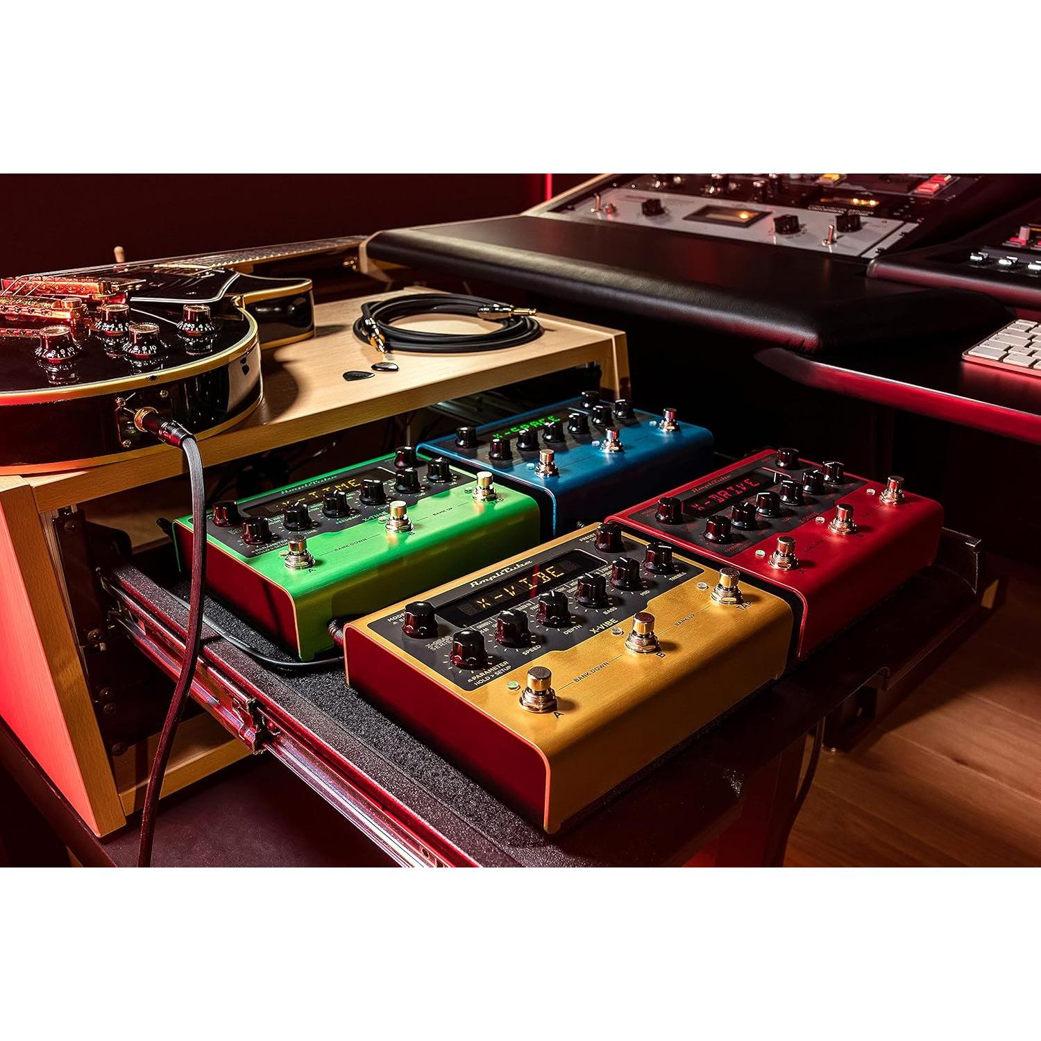 Pedal de Delay AmpliTube X-TIME 16 Efectos 9V Verde