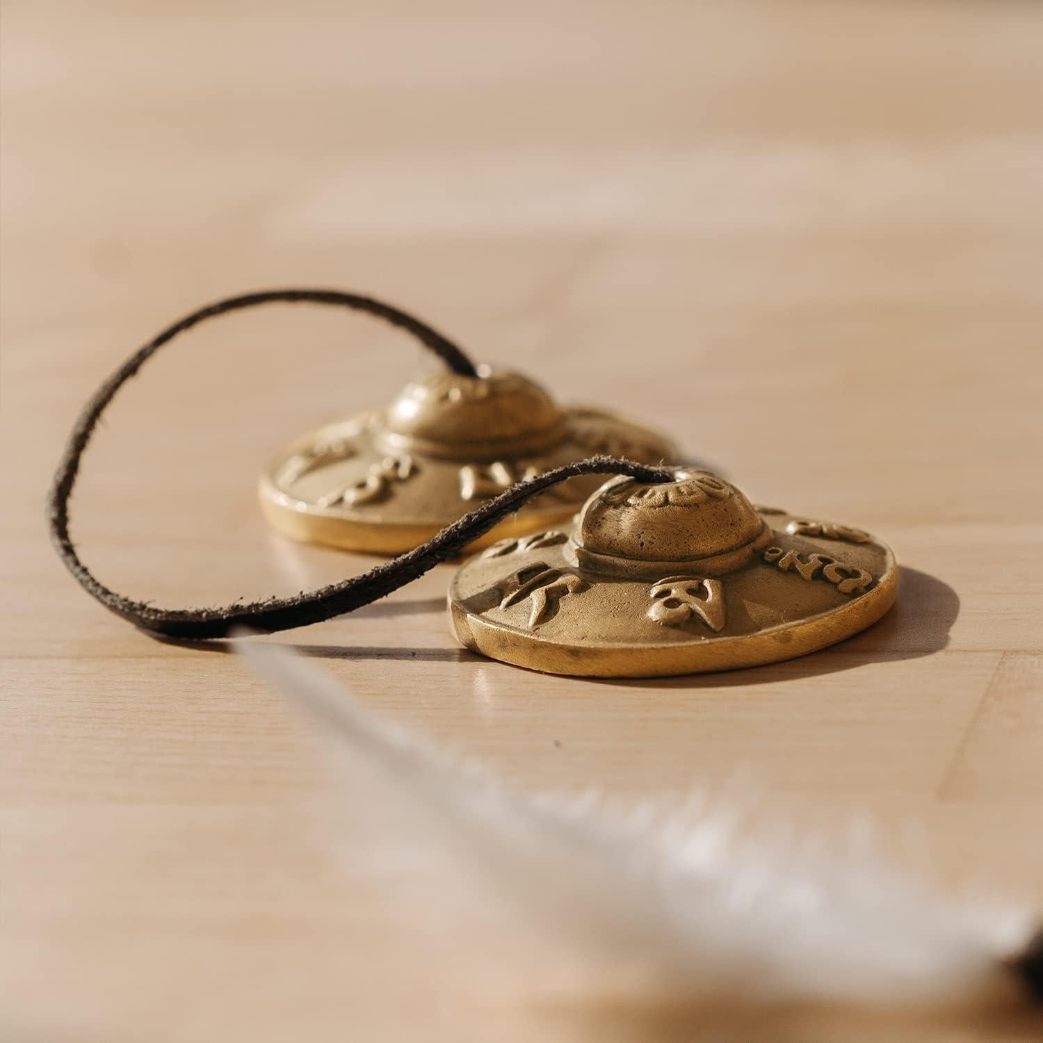 Címbalos Tingsha ZenBless Tibetanos 2.6" Bronce para Meditación