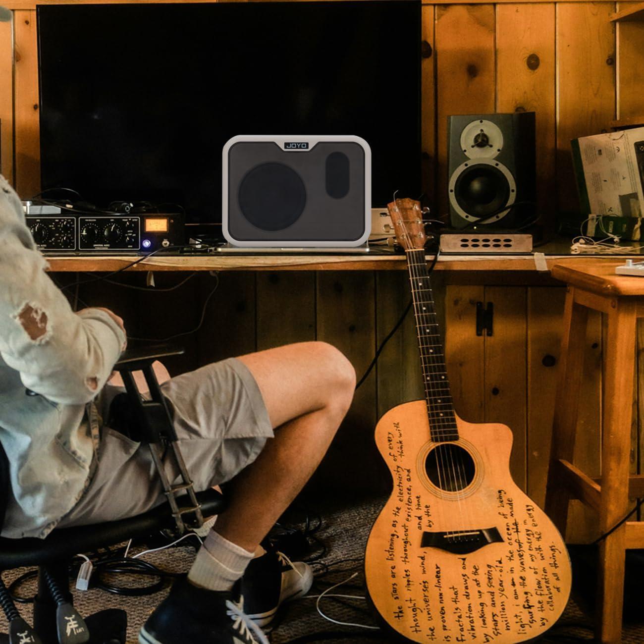 Amplificador de Bajo JOYO MA-10B 10W Portátil con Correa