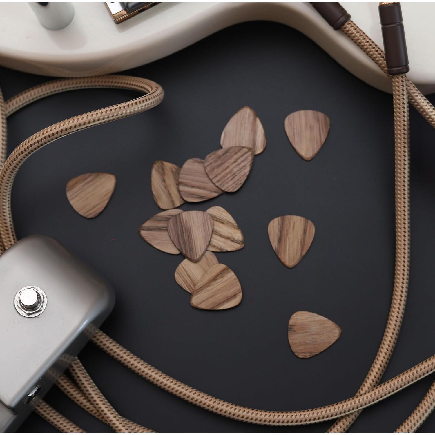 Paquete de 12 Púas de Guitarra de Madera 1.6mm - Acústica y Eléctrica