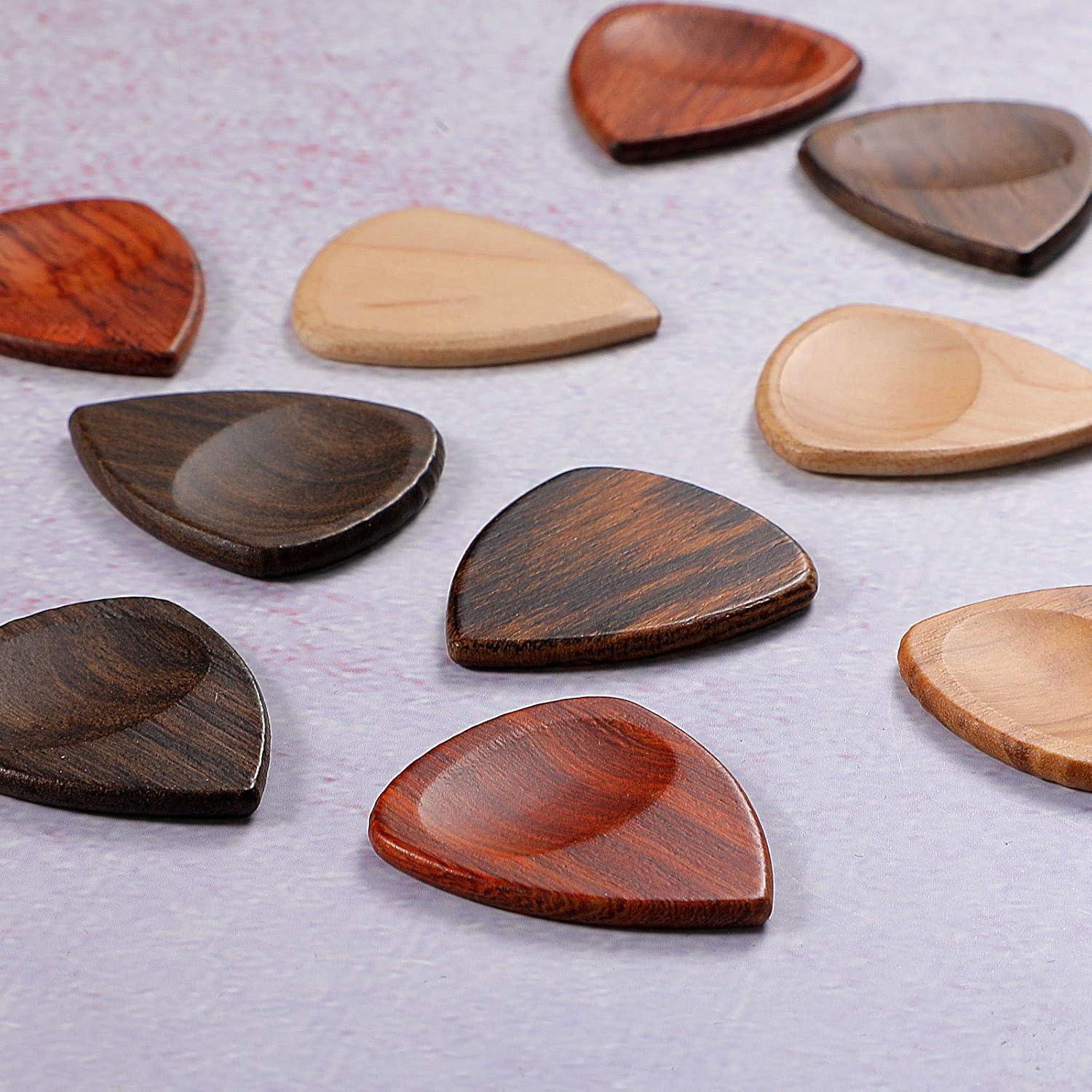 Set de 10 Púas de Guitarra de Madera Exótica Yeshone