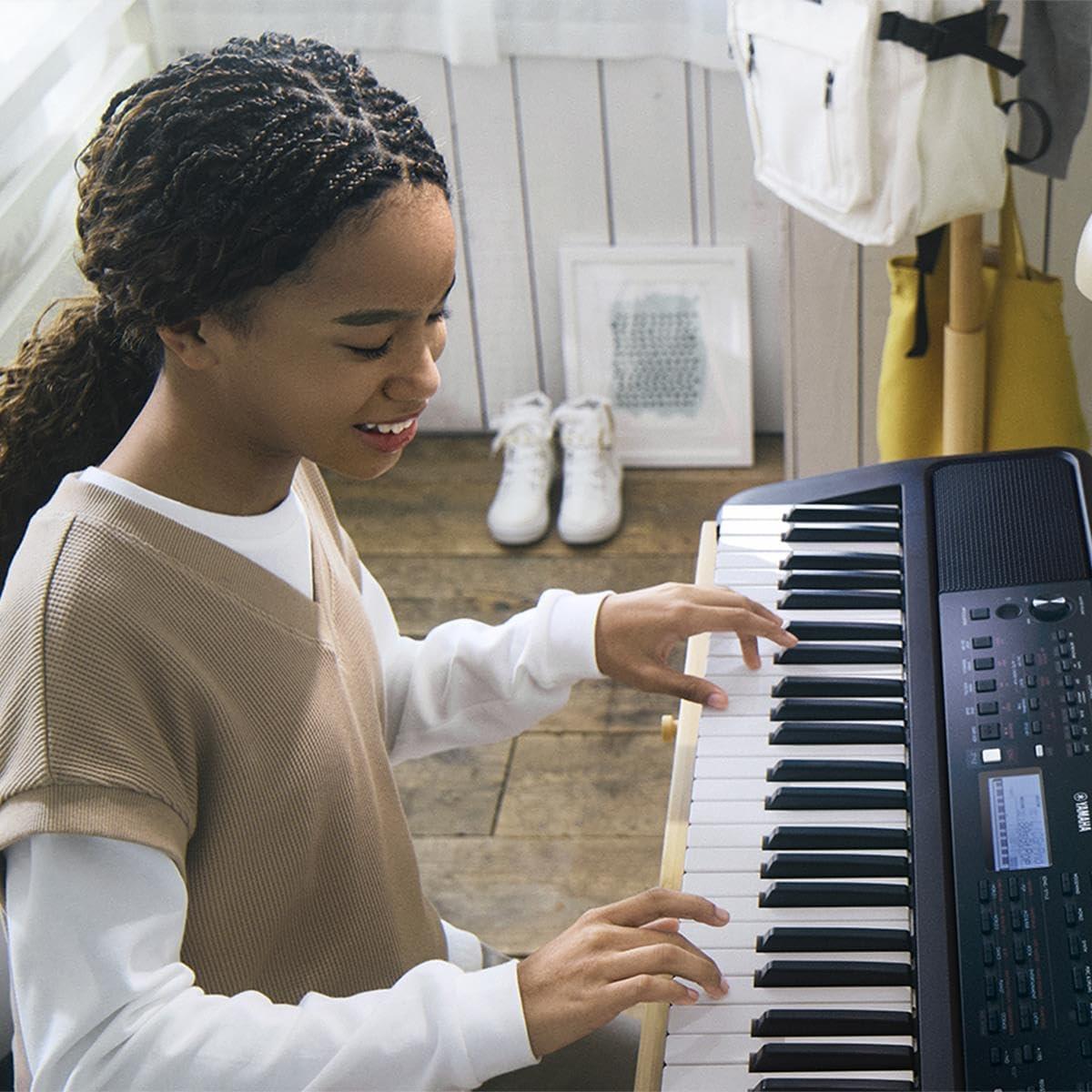 Teclado Portátil Yamaha PSR-E383 61 Teclas Sensibles al Tacto