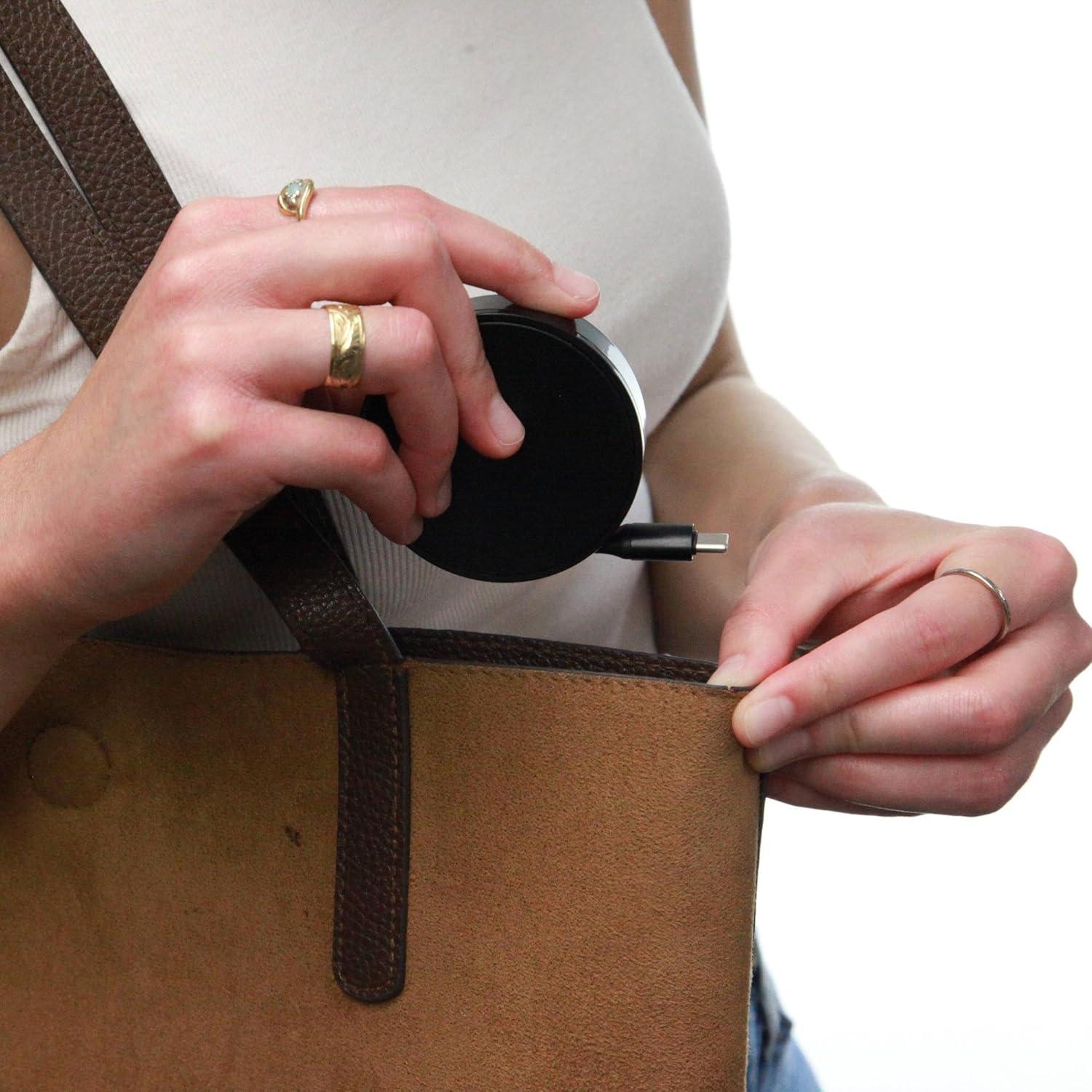 Cable Retráctil BoxWave USB Tipo-C 240W - Negro