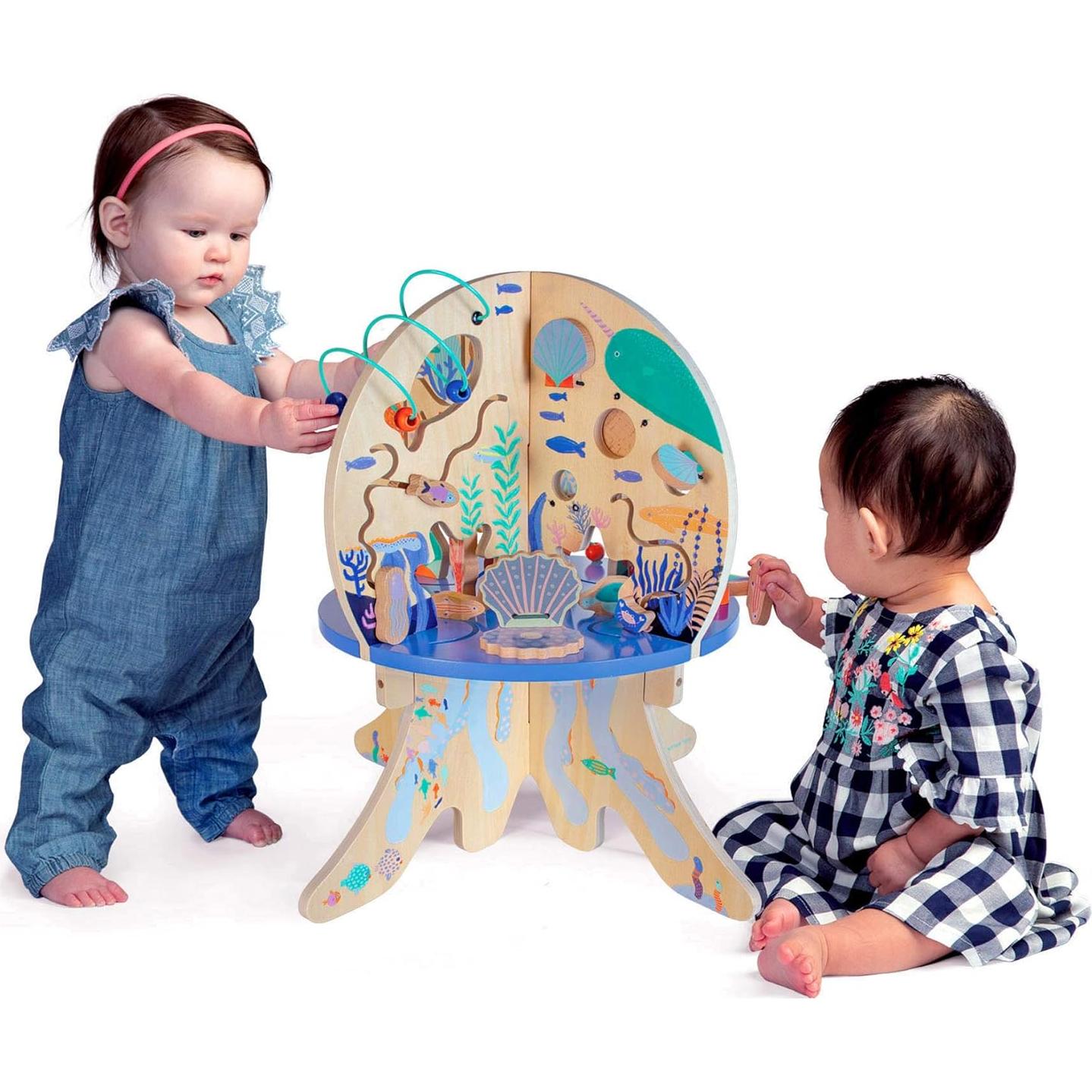 Centro de Actividades de Madera Manhattan Toy Aventura en el Mar