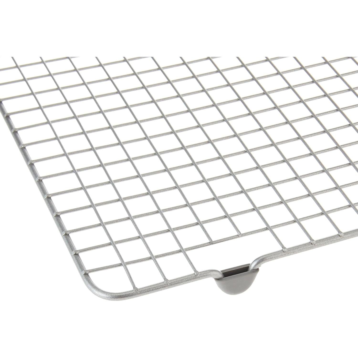 Bandeja Media con Rejilla Antiadherente Nordic Ware 45.7x32.8cm