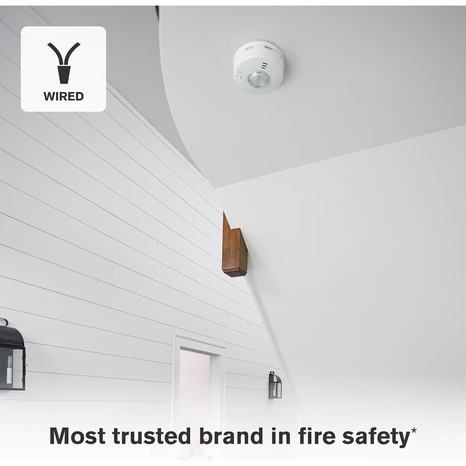 Alarma de Humo y Monóxido First Alert SMCO110LED-AC con Luz LED