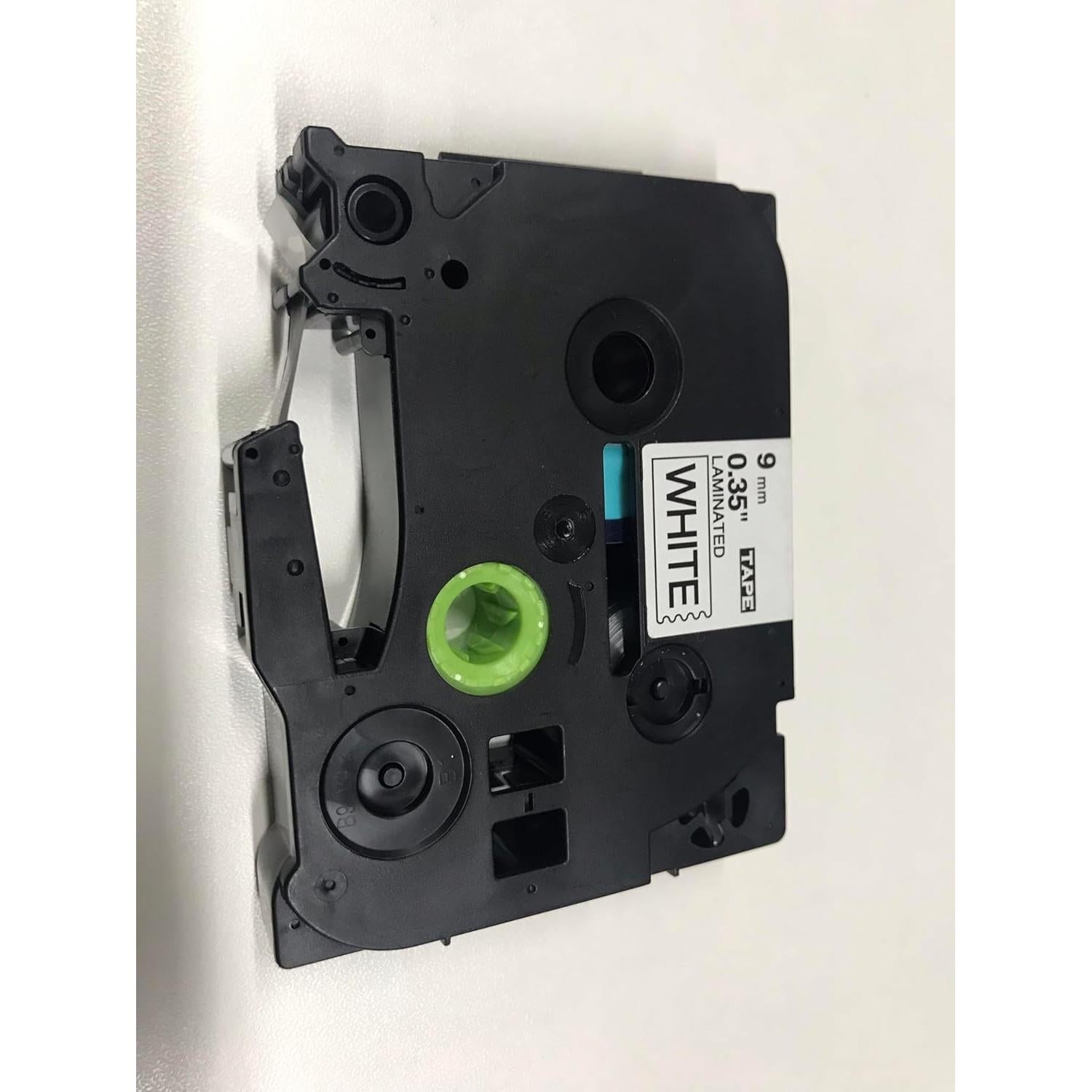 Cinta de Etiquetas Wonfoucs TZe-221 9mm Negro sobre Blanco - Paquete de 4