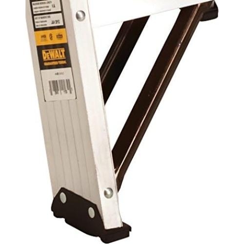 Escalera DeWalt Aluminio 2 Pies Industrial 136 kg DXL2010-02