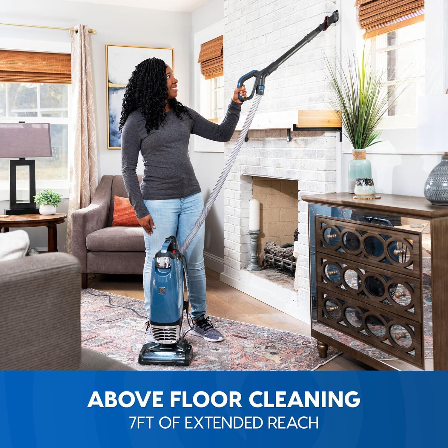 Aspiradora Vertical Vacmaster UB0302E con Filtro HEPA 2.6L