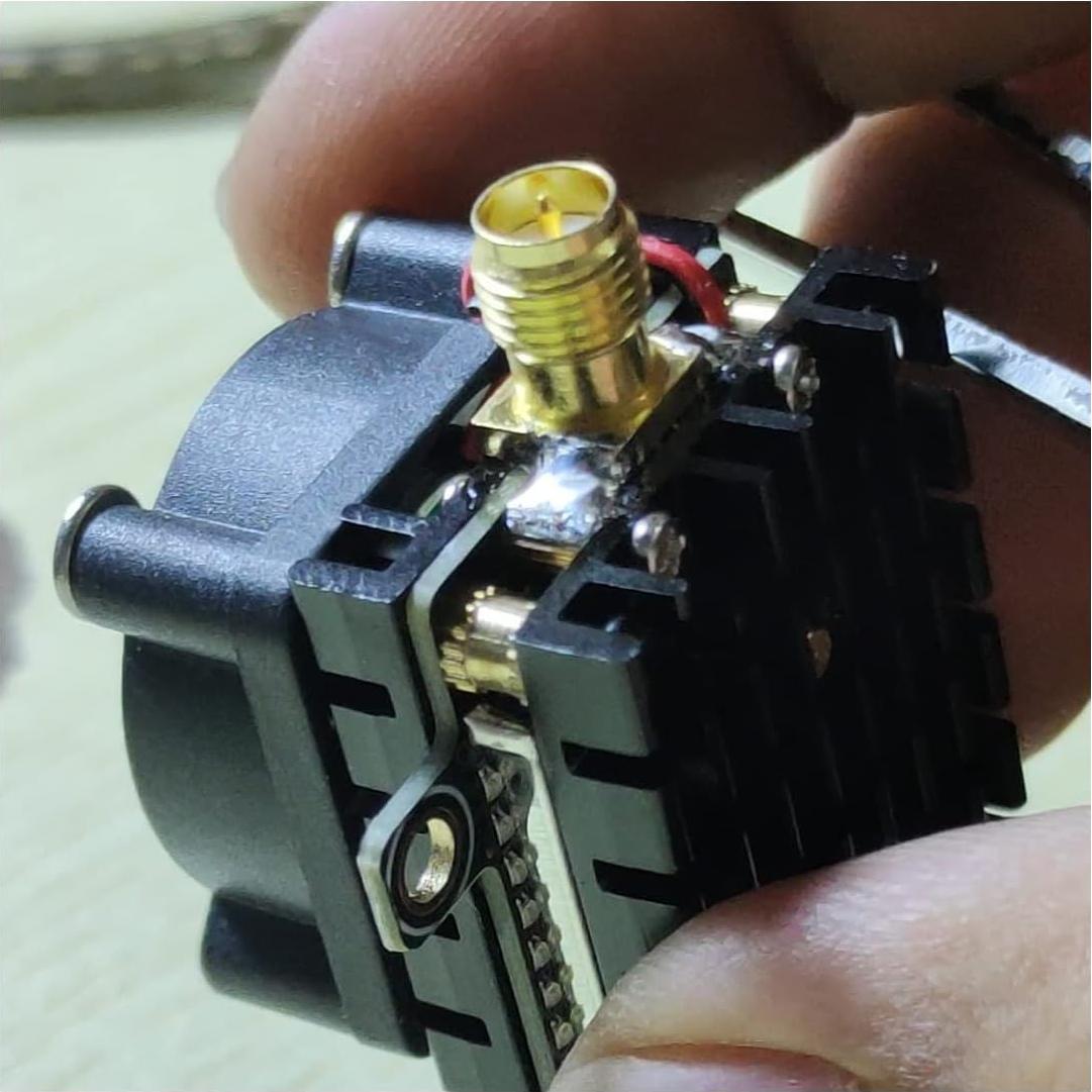 Transmisor FPV SoloGood 5.8GHz 2000mW 20Km con Antena SMA