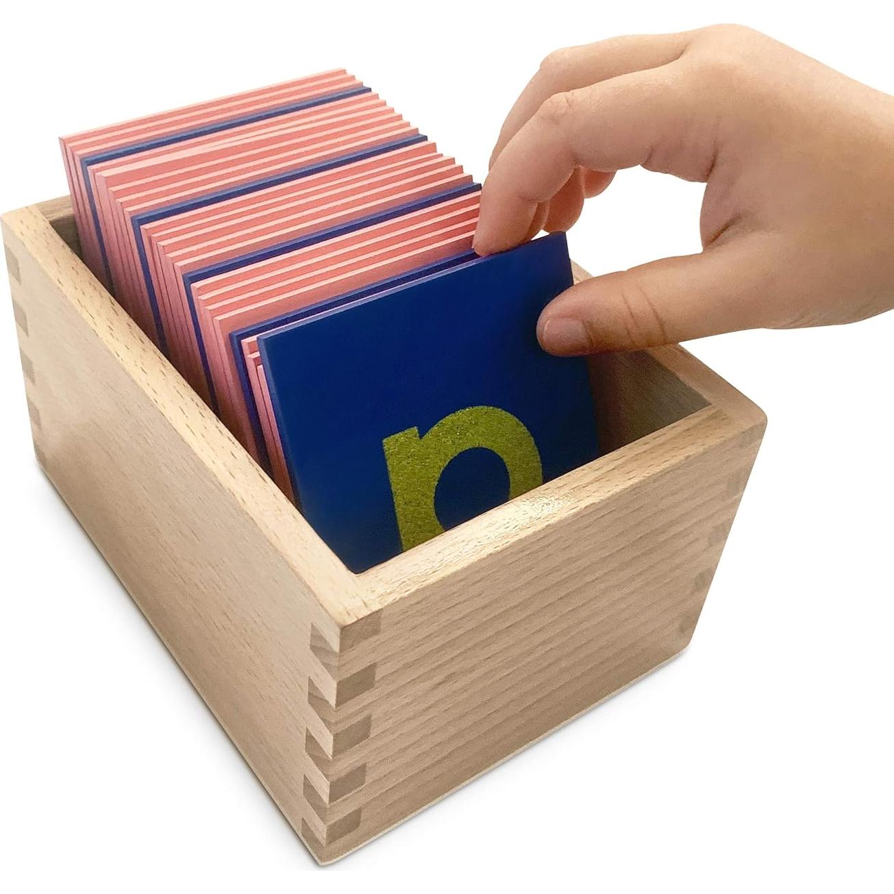 Letras de Lija Montessori Delmach | Minúsculas | 8.89x7.11cm