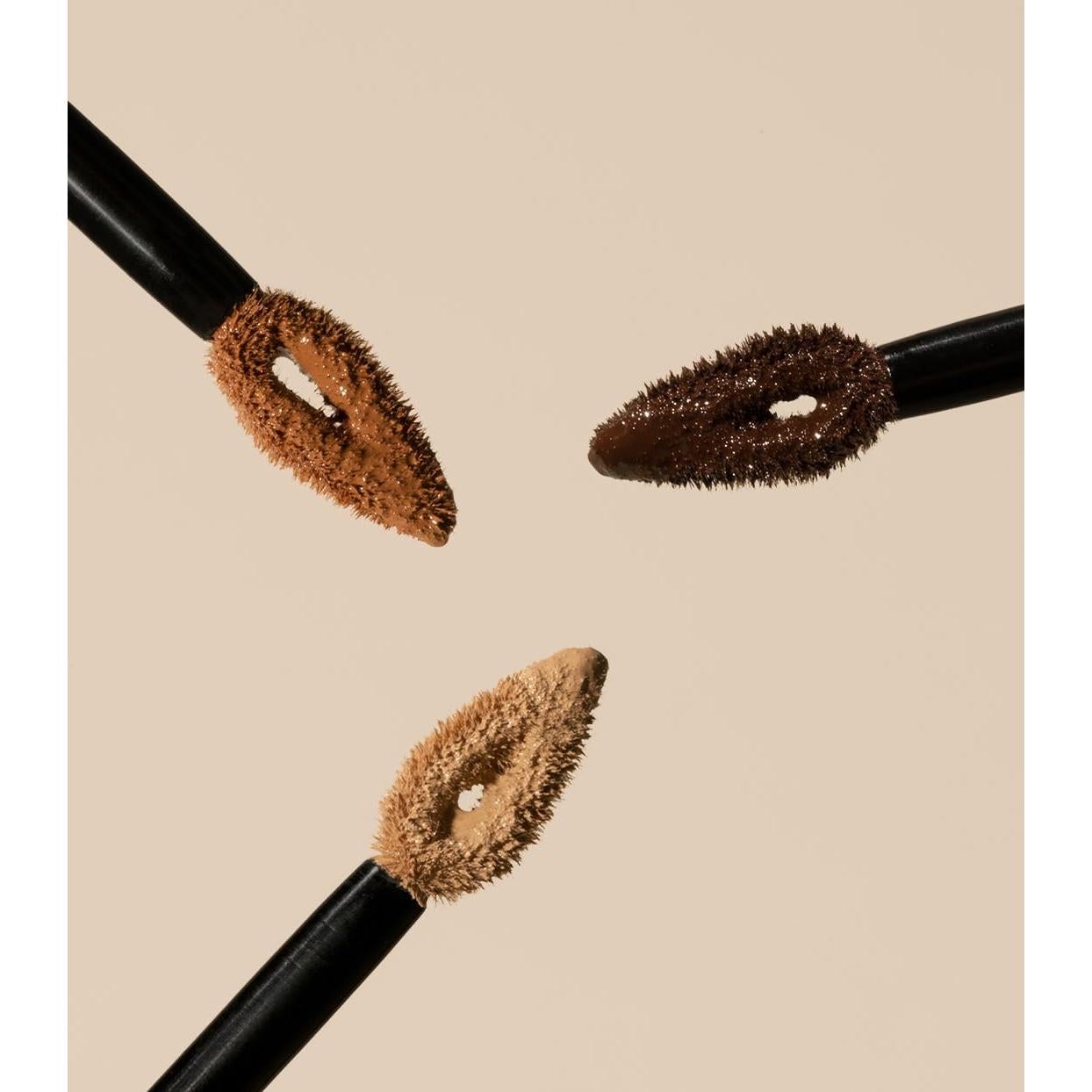 Corrector Mimético MAKE Beauty 7.5g Tono Medio Cálido Hidratante