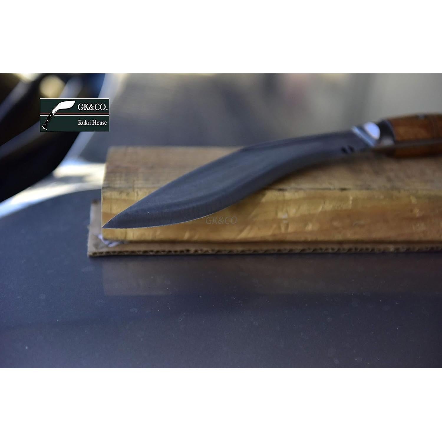 Kukri Genuino GK&CO. 8" Hecho a Mano en Nepal con Funda