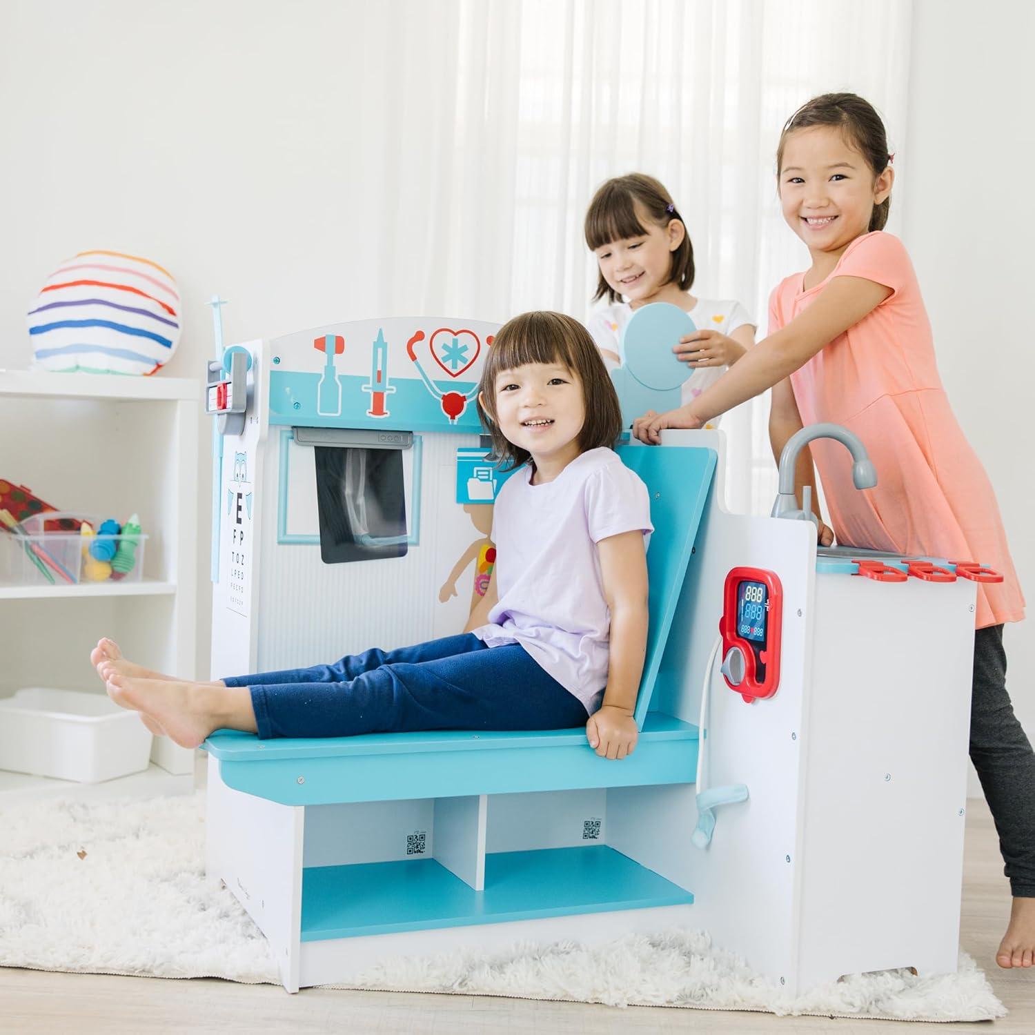 Centro de Actividades de Doctor Melissa & Doug - Madera, 90x95 cm