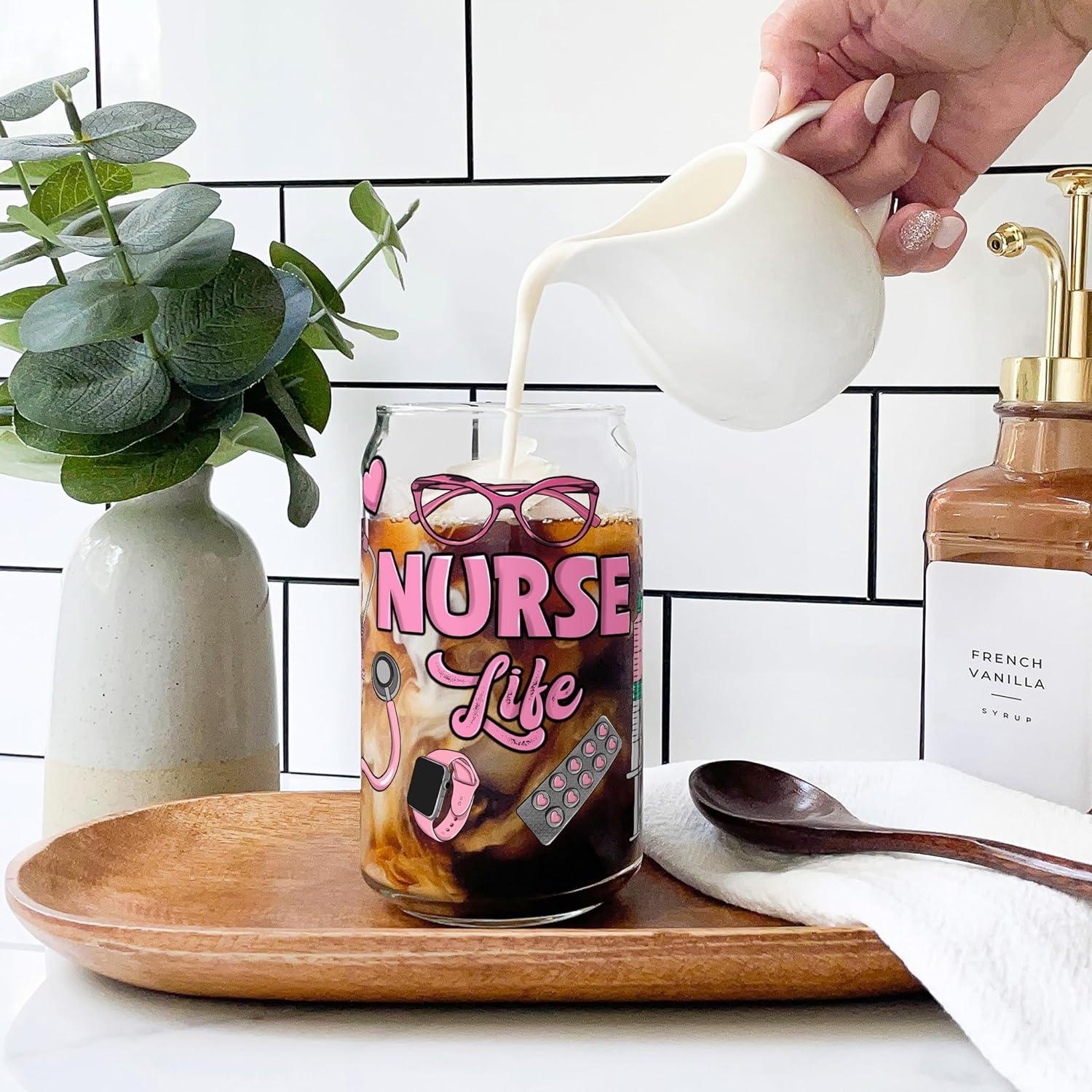 Vaso de Vidrio 16 oz Fancyfams con Tapa de Bambú - Vida de Enfermera