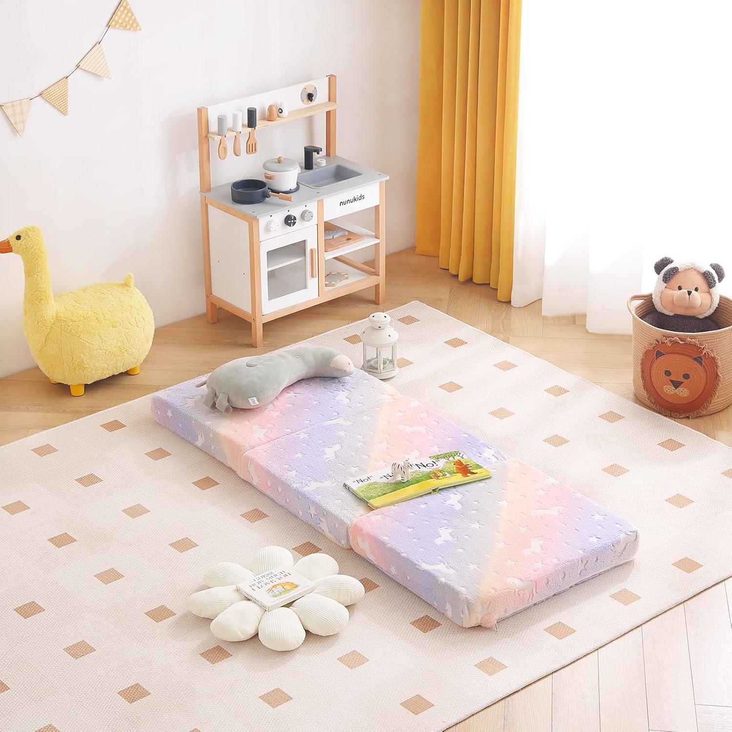 Colchón Trifold Tiita para Niños 144.78x55.88 cm Brilla en la Oscuridad