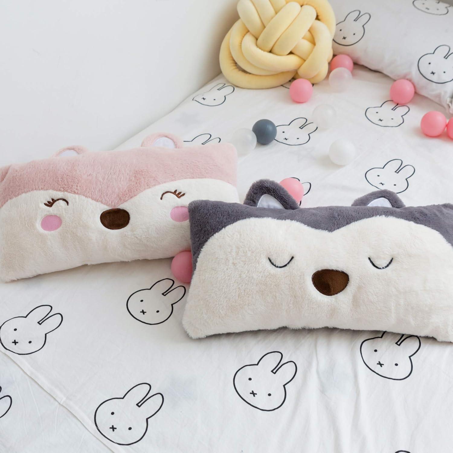 Almohada Lumbar de Peluche Snugtown Zorro Rosa 30x60 cm