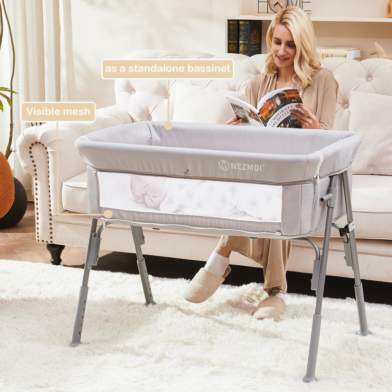 Cuna de lado Nezmdi BBC001 con colchón ajustable y malla