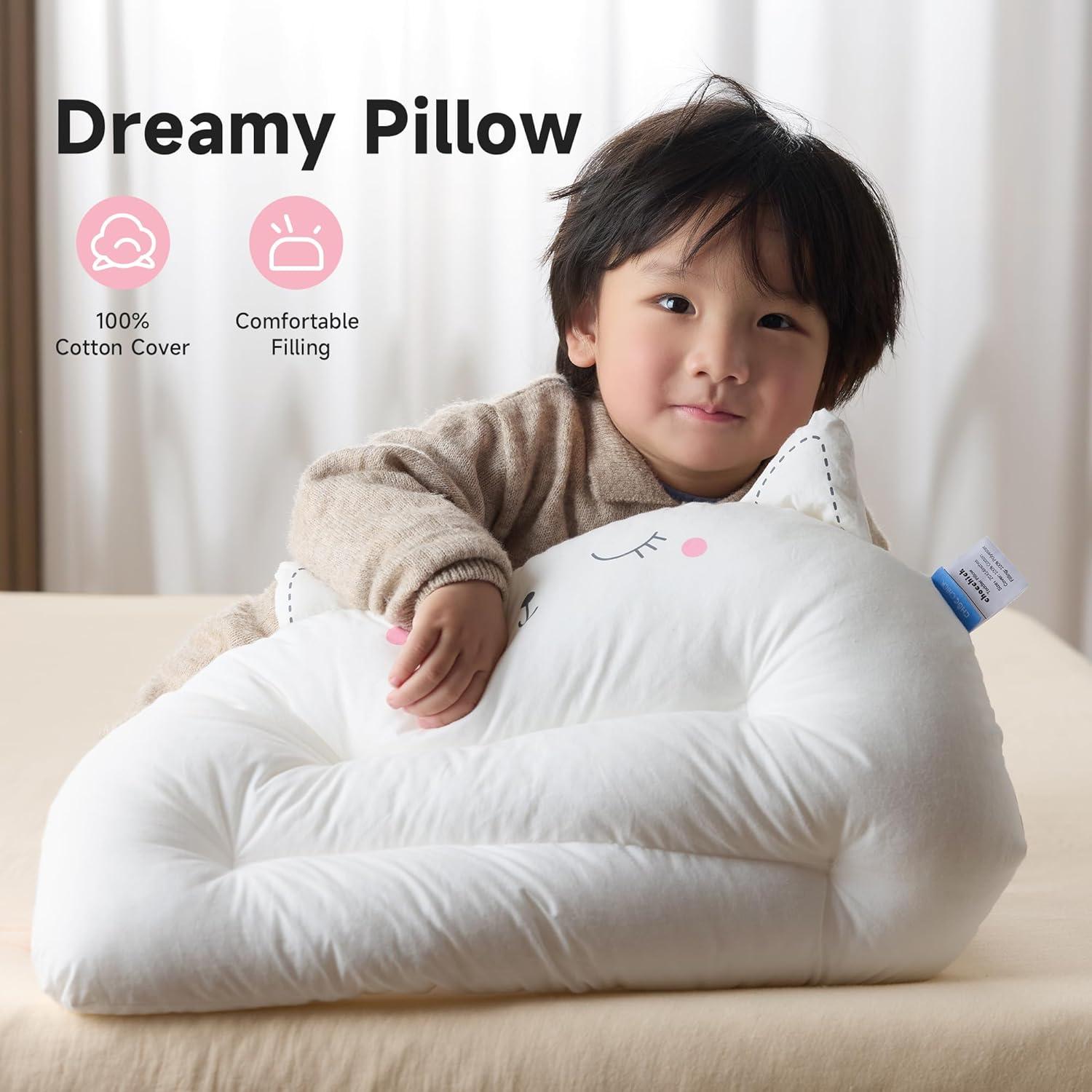 Almohada Infantil Choc Chick Gato 50.8x35.6 cm Hipoalergénica