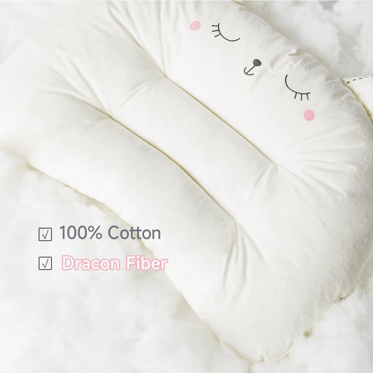 Almohada Infantil Choc Chick Gato 50.8x35.6 cm Hipoalergénica