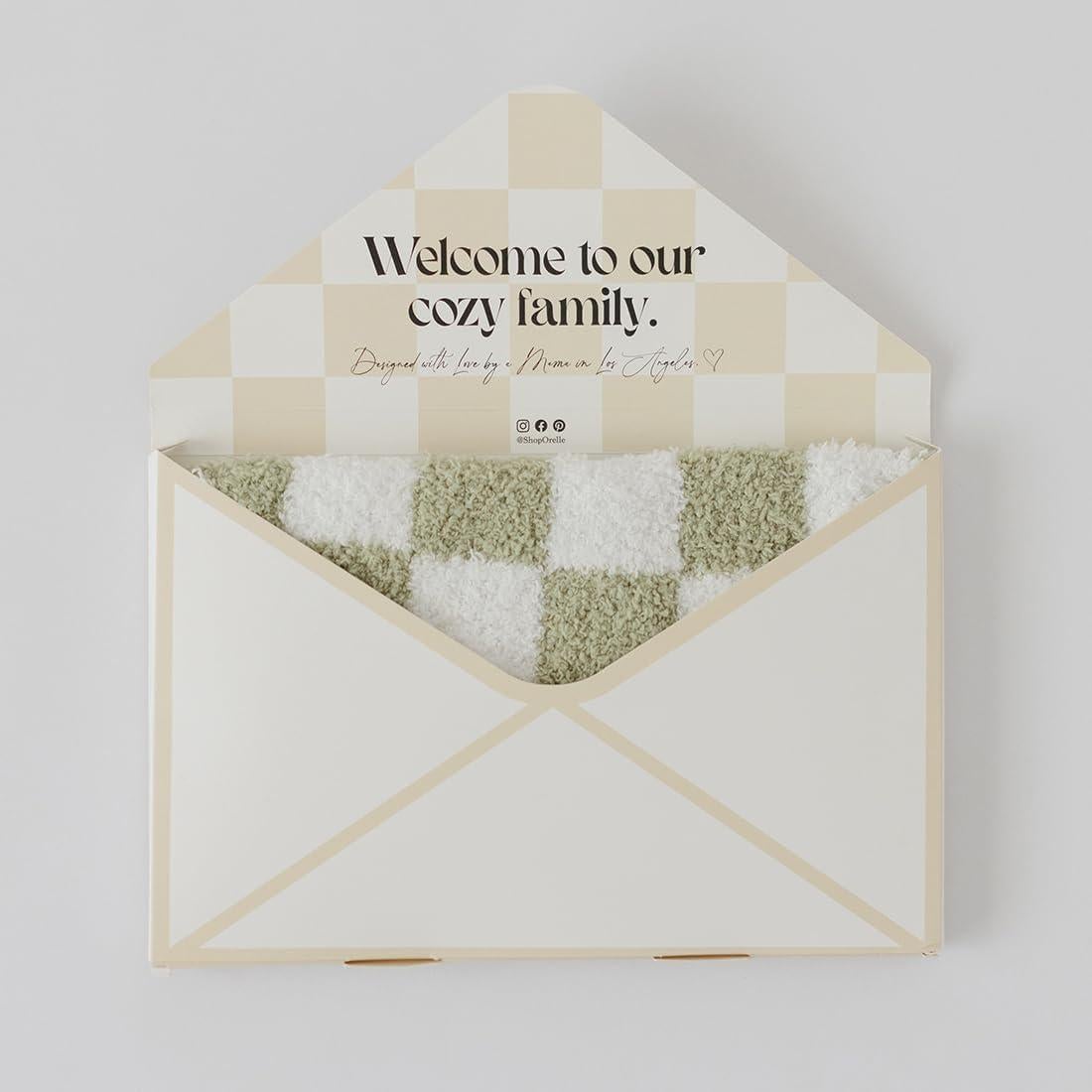 Manta de Amor Orelle Verde Salvia para Bebés con Soporte Chupete