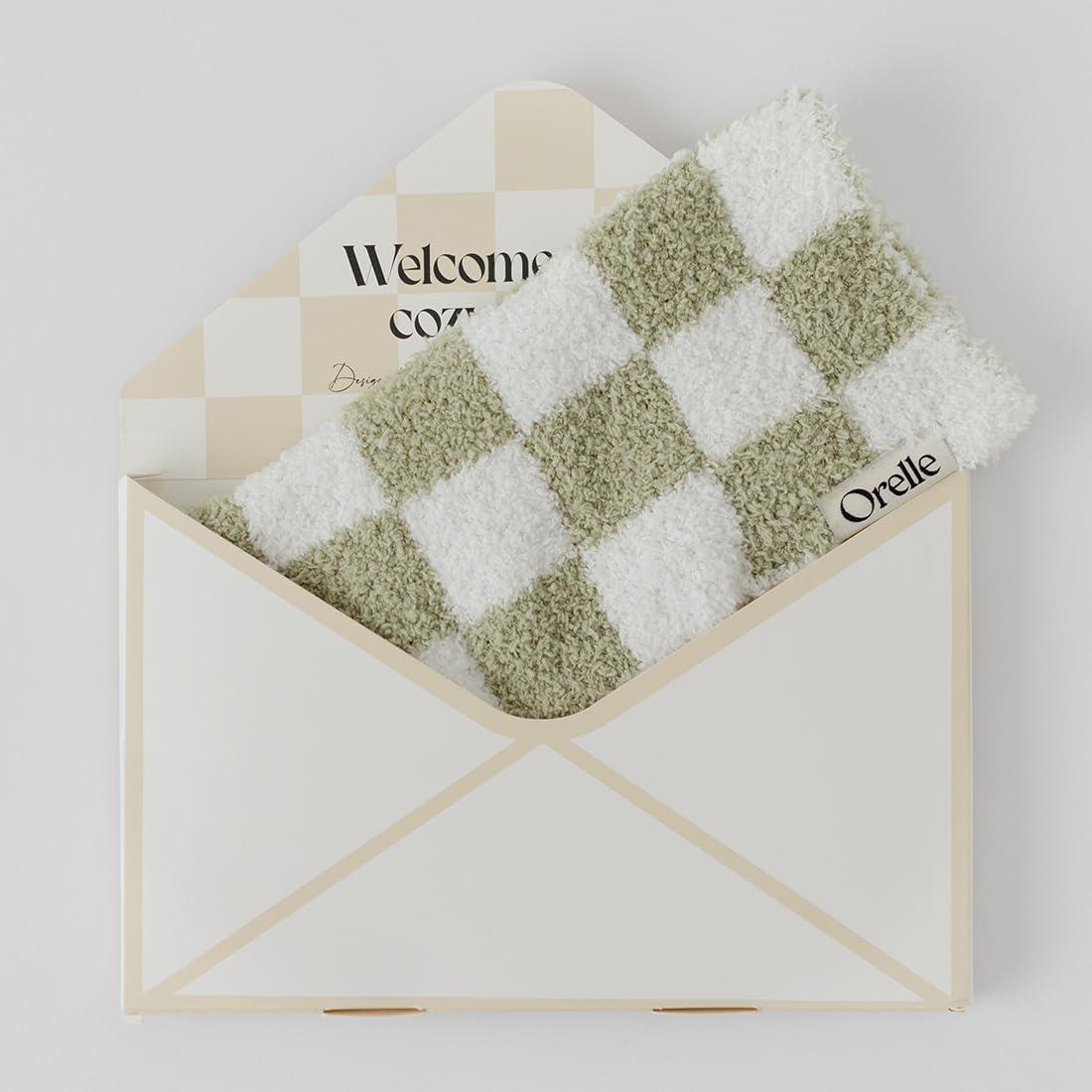 Manta de Amor Orelle Verde Salvia para Bebés con Soporte Chupete