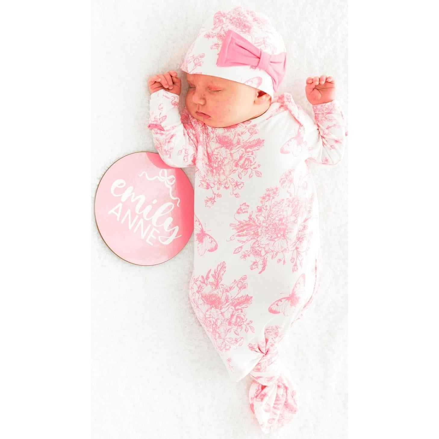 Conjunto Gown y Sombrero RuffleButts Mariposas 0-3 meses