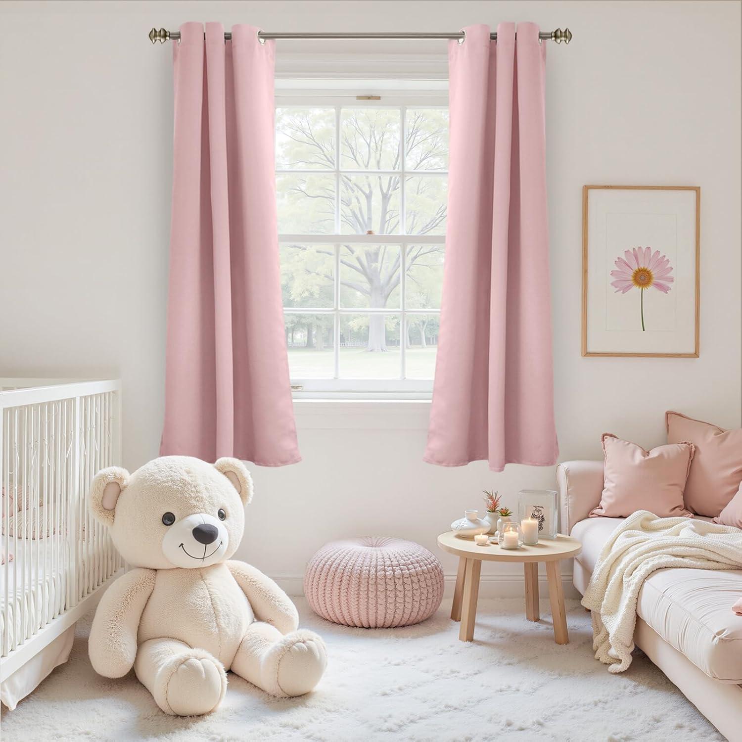 Cortinas Blackout YoungsTex Rosa Bebé 2 Paneles 42x63 cm