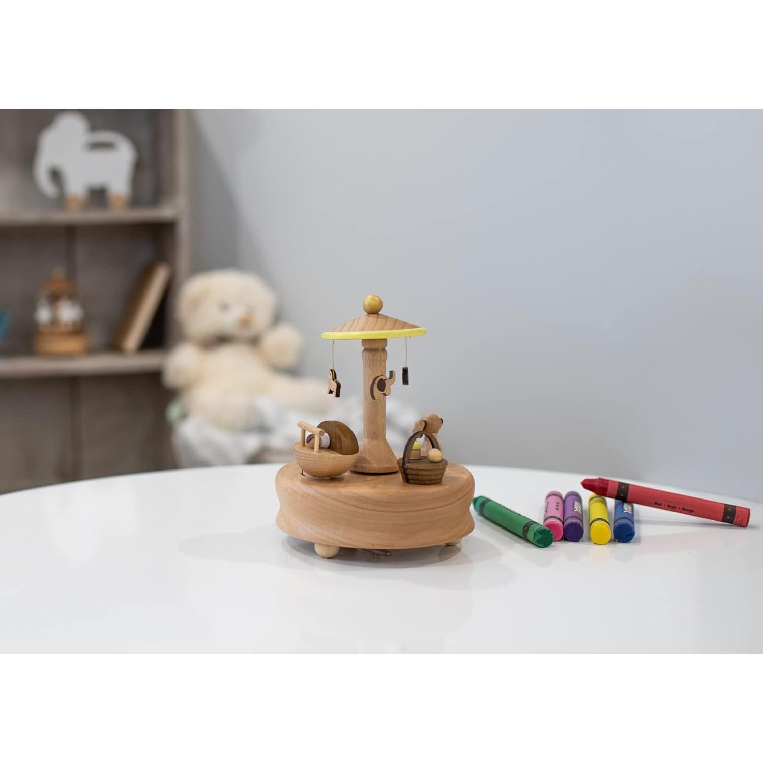 Figurita Musical de Madera Cottage Garden Bebé Durmiendo 15 cm