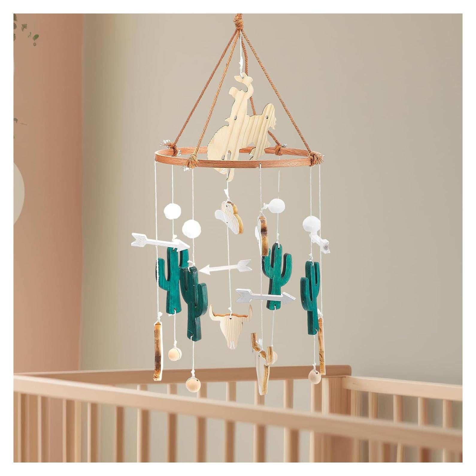 Móvil de cuna vaquero boho de madera con campana - 24x23 cm