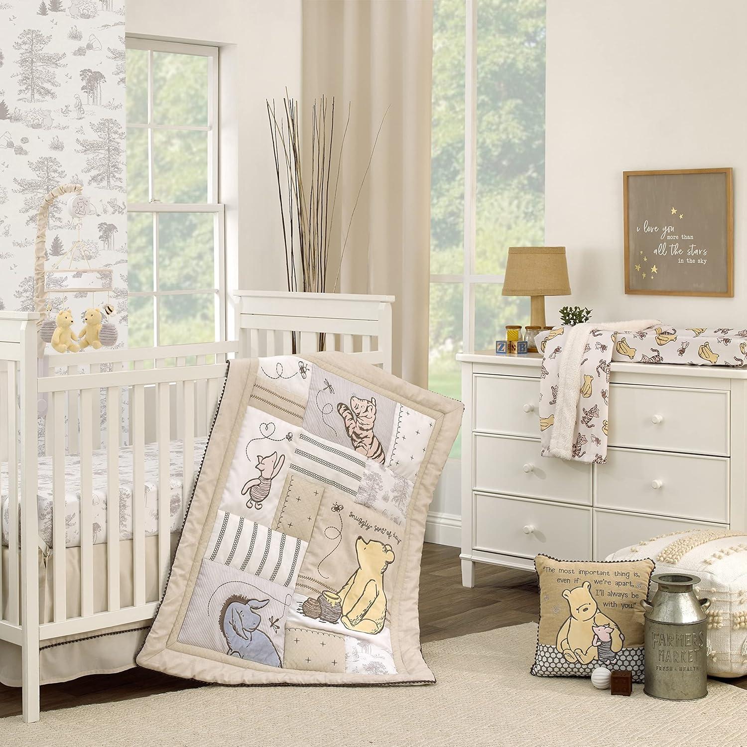 Móvil Musical Disney Winnie the Pooh Taupe 73.66 cm