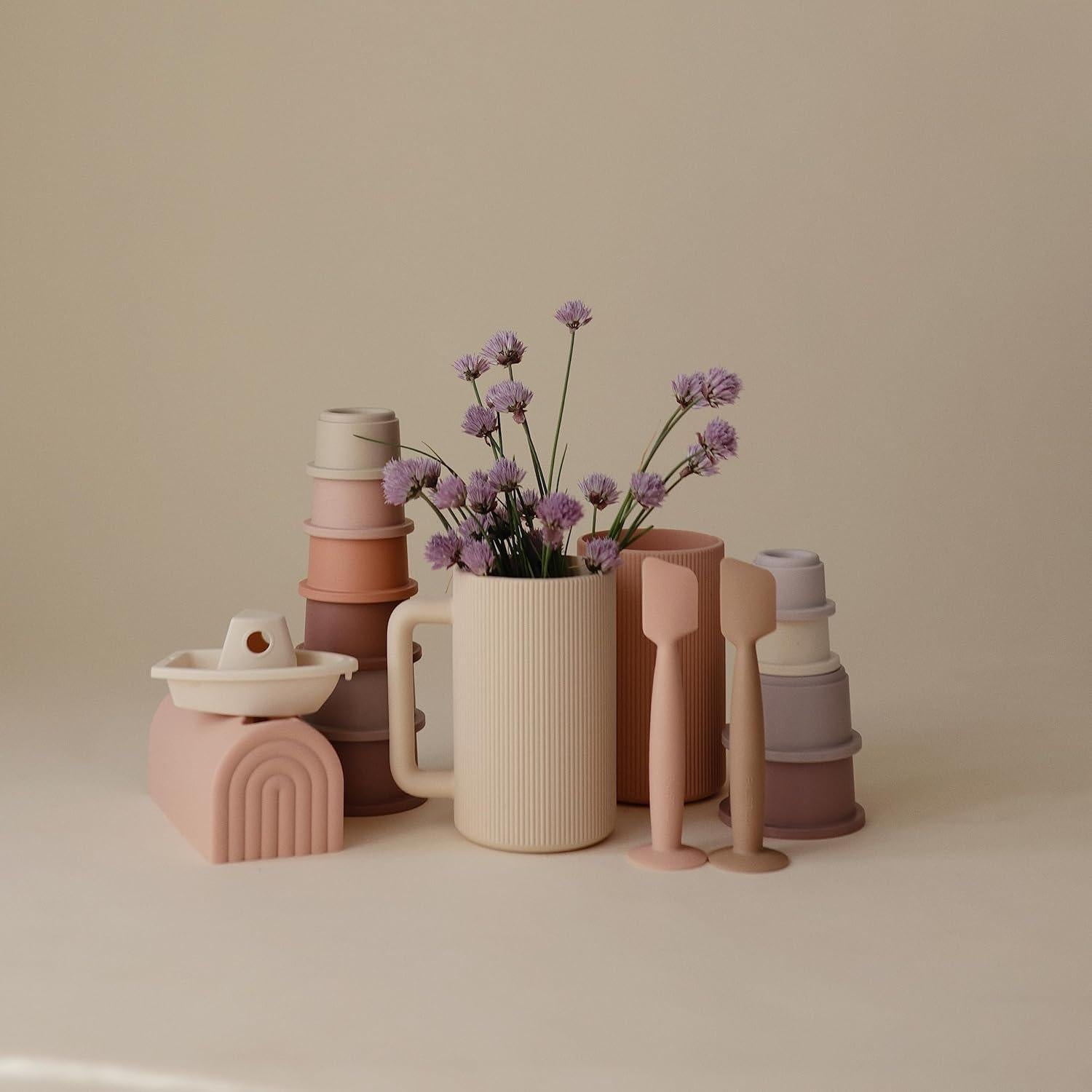 Taza de Enjuague para Baño Mushie Silicona 100% Apta 830 mL